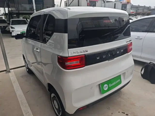Wuling Hongguang Mini EV — Фото автомобиля 4