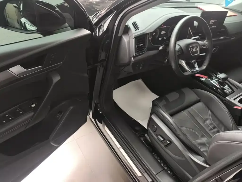 Audi Audi Q5L 2022 Facelift 40T Luxury Dynamic — Фото автомобиля 15