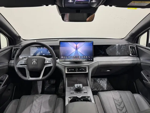 BYD Song L DM-i — Фото автомобиля 11