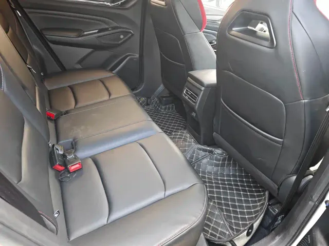 Changan X5 Plus — Фото автомобиля 12