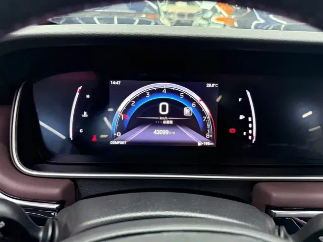 GAC Trumpchi M6 — Фото автомобиля 7