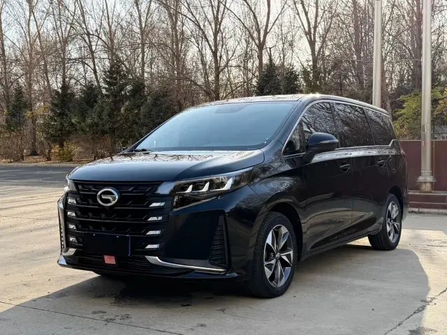 Фотография автомобиля — GAC Trumpchi M6