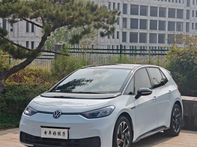 Фотография автомобиля — Volkswagen ID.3