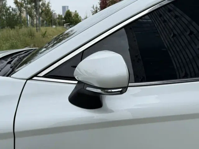 Toyota Camry — Фото автомобиля 5