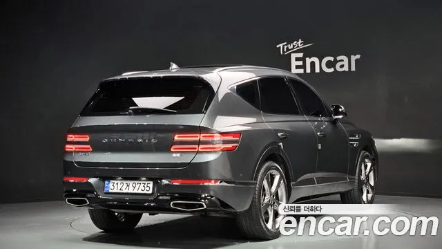 Genesis GV80 2.5T Бензин AWD — Фото автомобиля 2