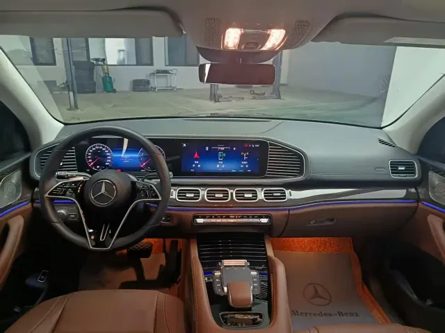 Mercedes-Benz GLE-Class — Фото автомобиля 11
