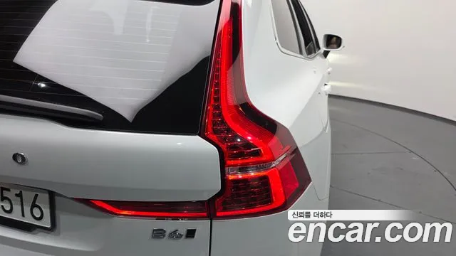 Volvo XC60 2nd Gen — Фото автомобиля 8