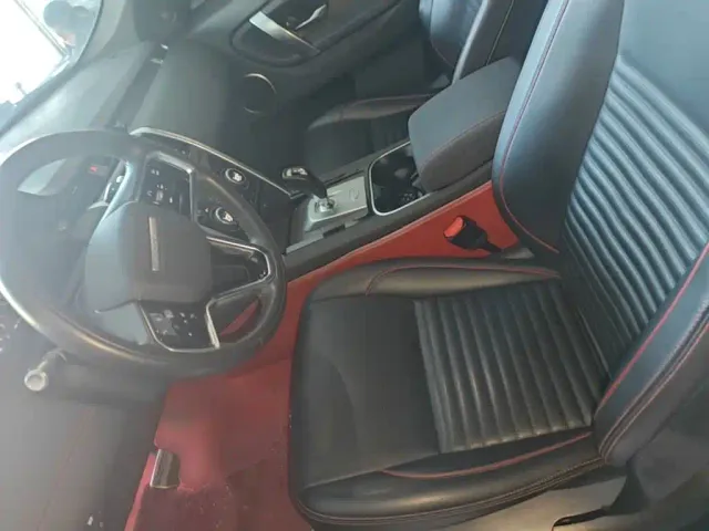 Land Rover Discovery Sport — Фото автомобиля 14