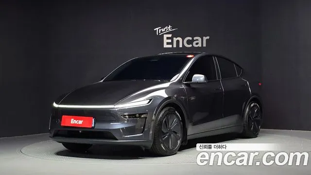 Фотография автомобиля — Tesla Model Y