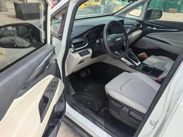 Maxus G50 — Фото автомобиля 3