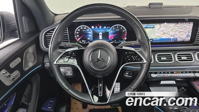 Mercedes-Benz GLS-Class — Фото автомобиля 9