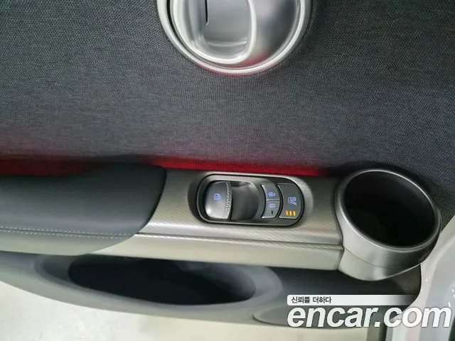 Genesis GV60 — Фото автомобиля 18
