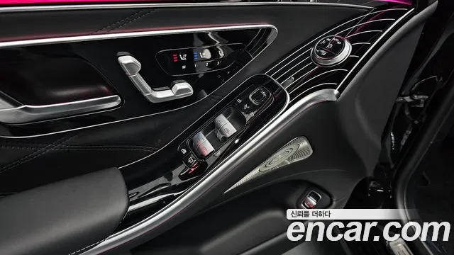 Mercedes-Benz S-Class — Фото автомобиля 13