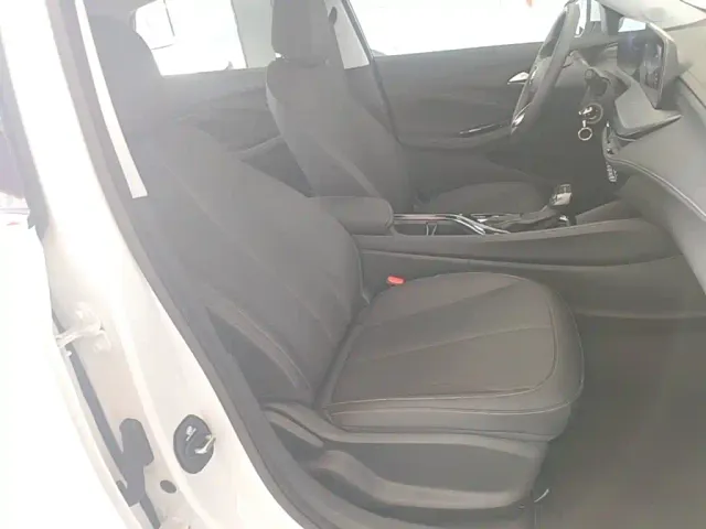 Buick Verano — Фото автомобиля 24