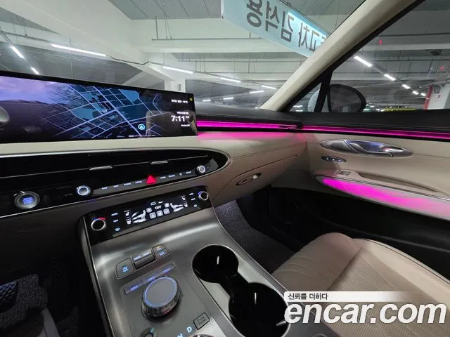 Genesis GV70 — Фото автомобиля 19