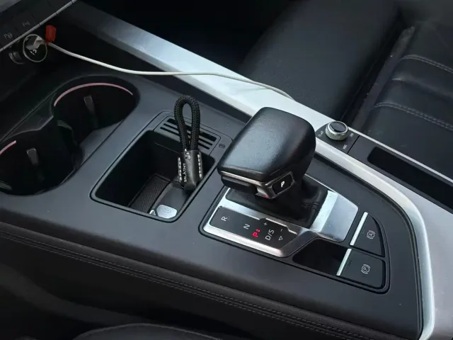 Audi A4L — Фото автомобиля 6