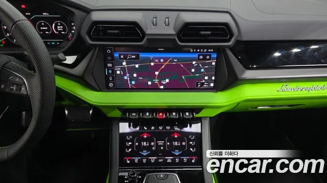 Lamborghini Urus — Фото автомобиля 9