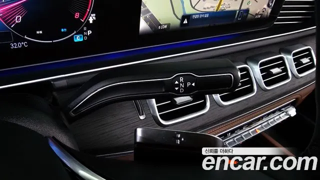 Mercedes-Benz GLE-Class — Фото автомобиля 9