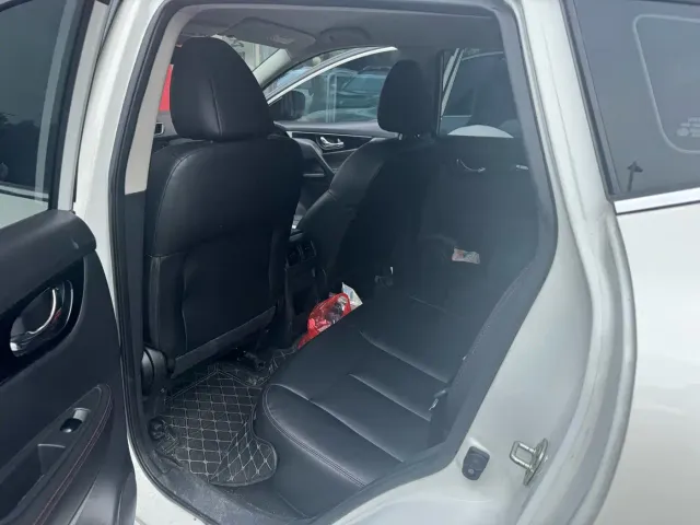 Nissan Qashqai — Фото автомобиля 5