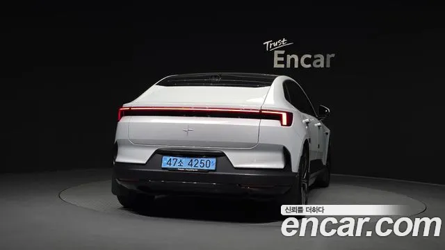 Polestar Polestar 4 — Фото автомобиля 4