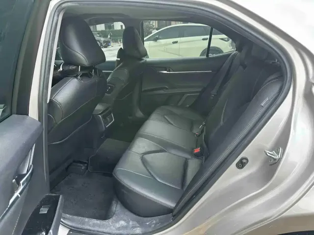 Toyota Camry 2023 2.0G Luxury Edition — Фото автомобиля 6