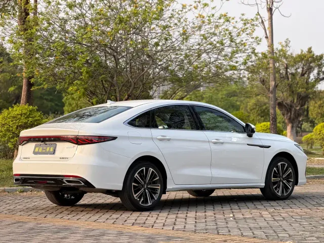 Chery Arrizo 8 PRO — Фото автомобиля 12