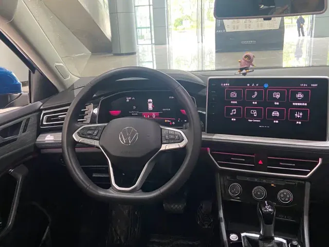 Volkswagen Sagitar — Фото автомобиля 12