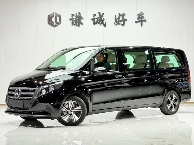 Фотография автомобиля — Mercedes-Benz Vito