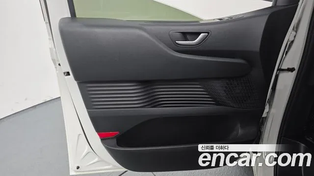 Hyundai Staria Staria Карго 5 мест — Фото автомобиля 22