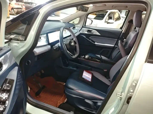 Geely Geometry E Firefly — Фото автомобиля 15