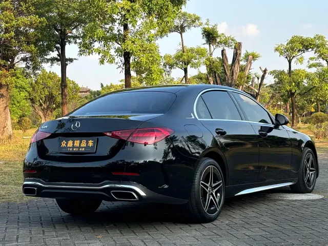 Mercedes-Benz C-Class — Фото автомобиля 12