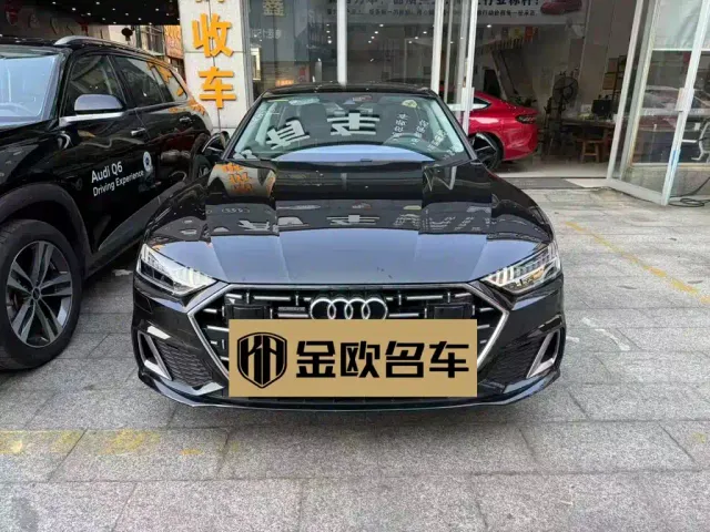 Audi A7L — Фото автомобиля 2