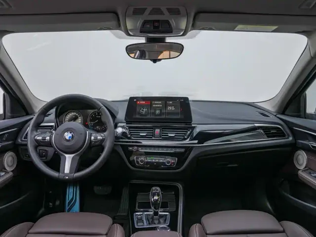 BMW 1 Series — Фото автомобиля 9