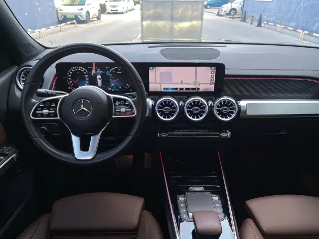 Mercedes-Benz GLB-Class — Фото автомобиля 13