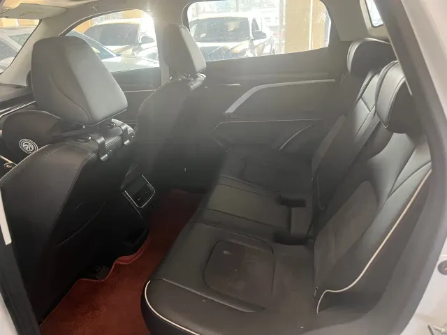 Haval H6 — Фото автомобиля 10