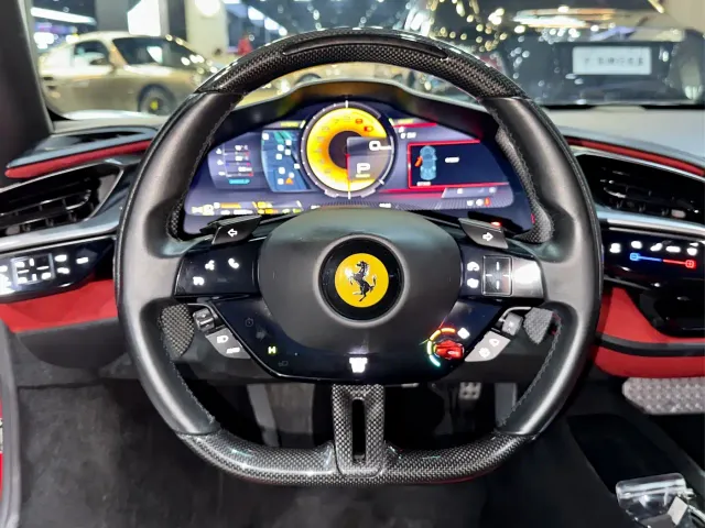 Ferrari SF90 — Фото автомобиля 6