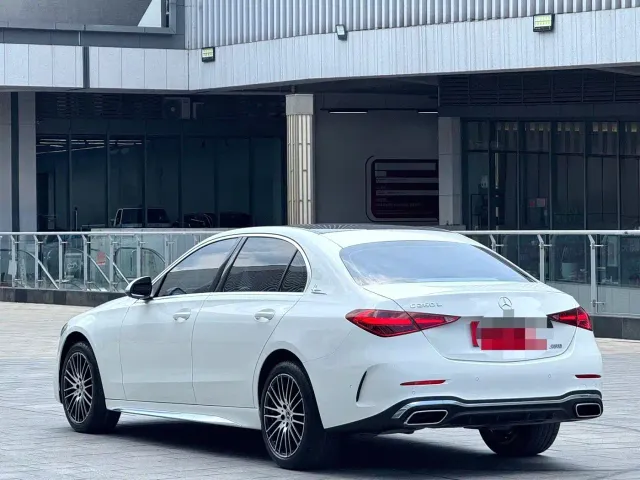 Mercedes-Benz C-Class — Фото автомобиля 9