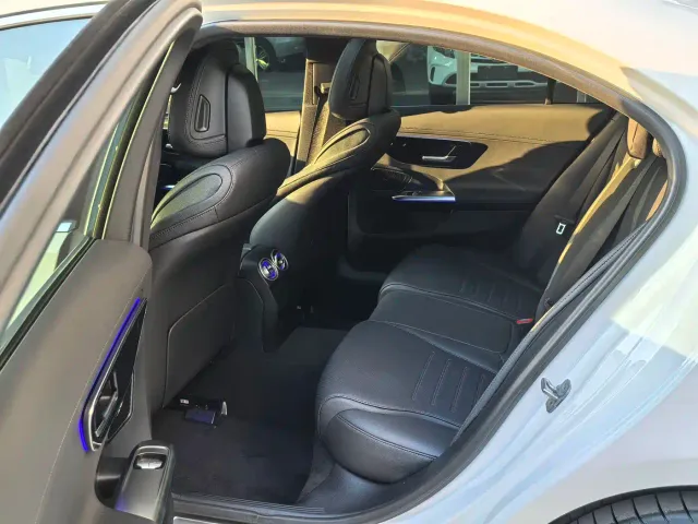 Mercedes-Benz C-Class — Фото автомобиля 15