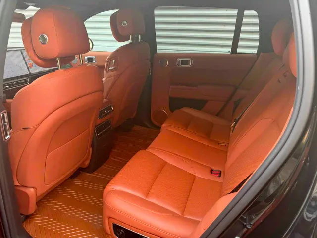 Li Auto L7 — Фото автомобиля 3