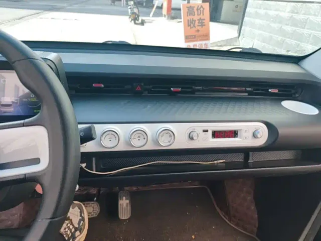 Wuling Hongguang Mini EV — Фото автомобиля 12
