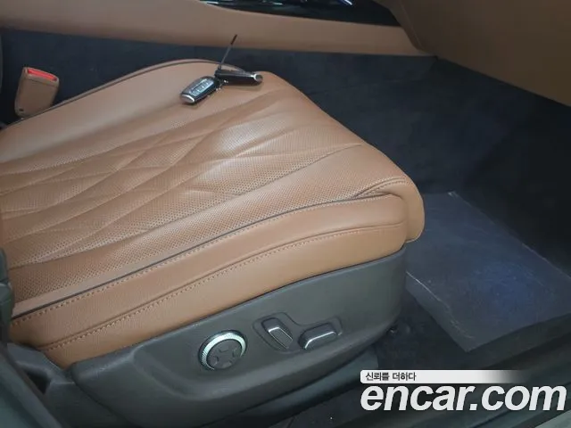 Genesis G80 RG3 — Фото автомобиля 16