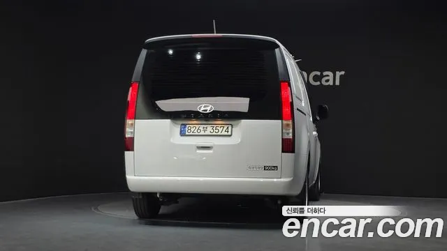 Hyundai Staria — Фото автомобиля 4