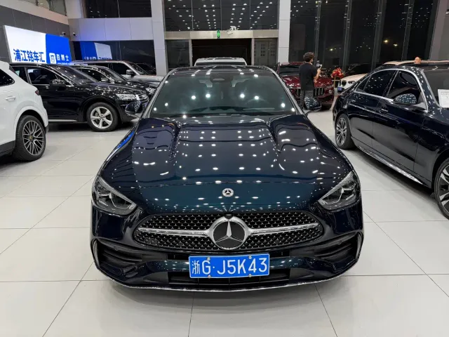 Mercedes-Benz C-Class — Фото автомобиля 2