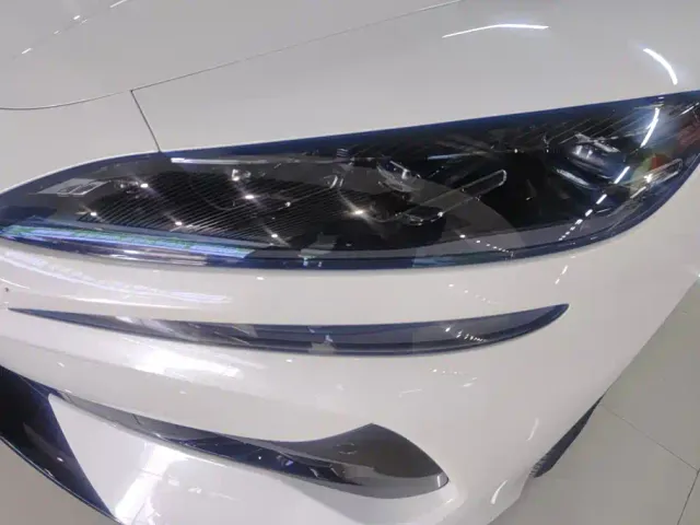 Denza Z9GT — Фото автомобиля 5