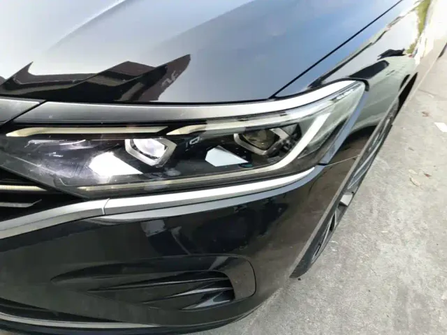 Volkswagen Passat — Фото автомобиля 23