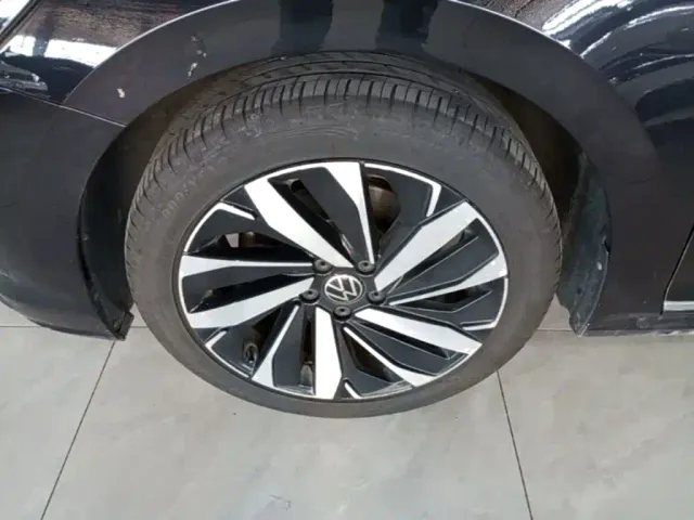 Volkswagen Passat — Фото автомобиля 22