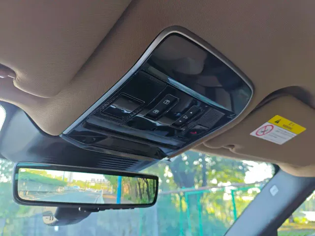 Land Rover Range Rover — Фото автомобиля 27