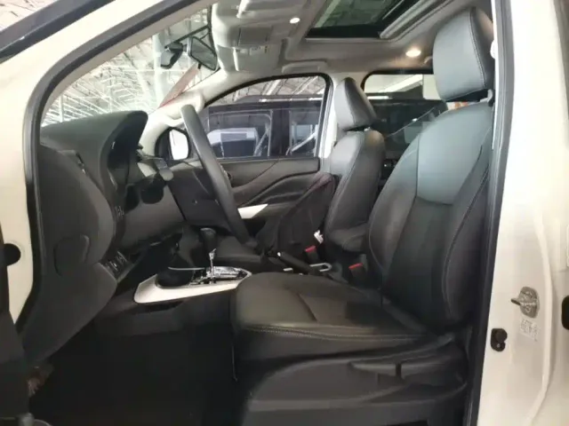 Nissan Terra — Фото автомобиля 14