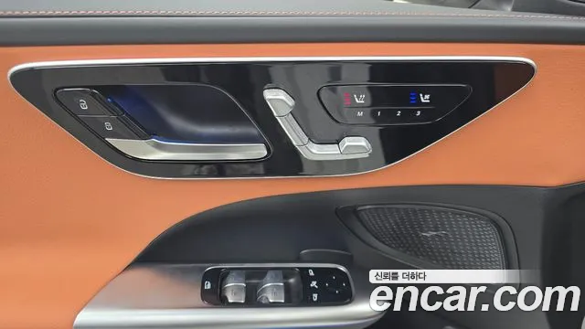 Mercedes-Benz C-Class — Фото автомобиля 24