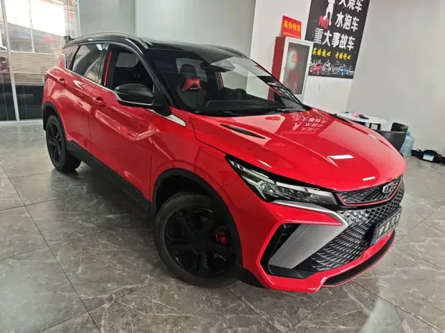 Geely Binyue — Фото автомобиля 5